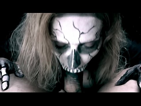 ❤️ 惡魔女孩用她黑色的嘴吸吮公雞併吞下精液。 ☑ 他媽的 在 zh-tw.passiveincome1.ru ☑